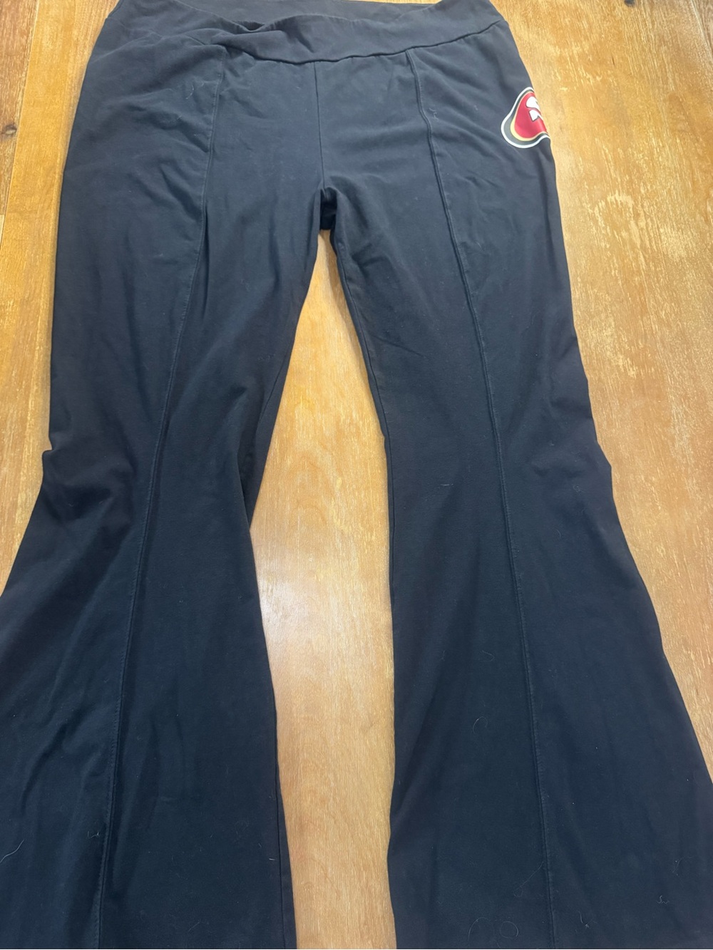 NFL Black Kids Flared Leggings with Red Logo 49ers